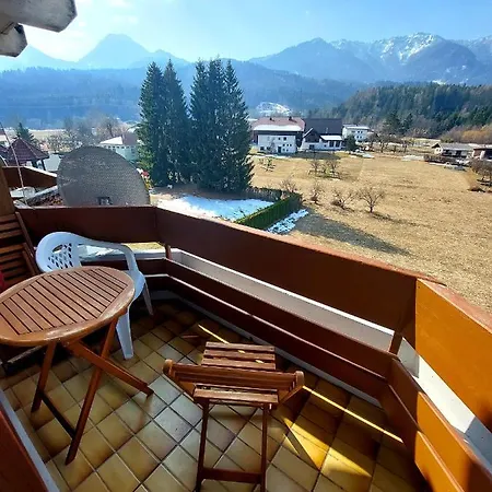 Four Seasons Karintia Apartment *